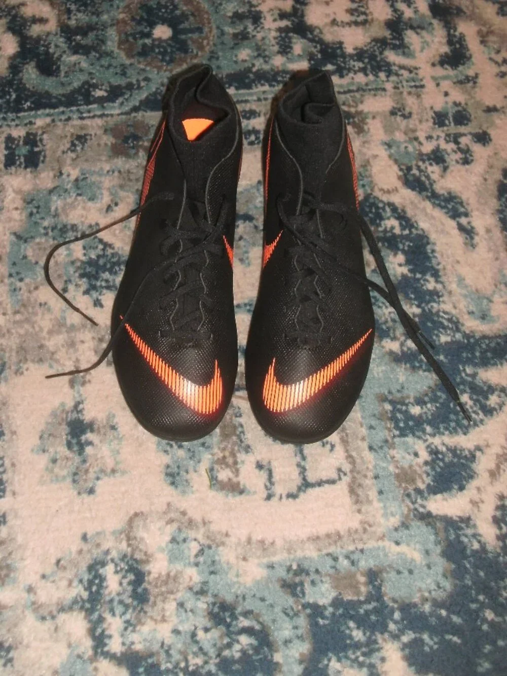 Nike Mercurial Black & Orange Soccer Shoes men size 13 LIKE NEW